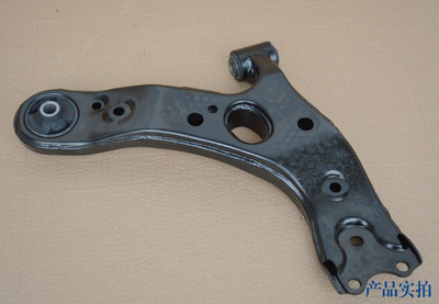 解析丰田卡罗拉核心悬挂件 国产品牌摆臂（48069-02180）的选购与应用